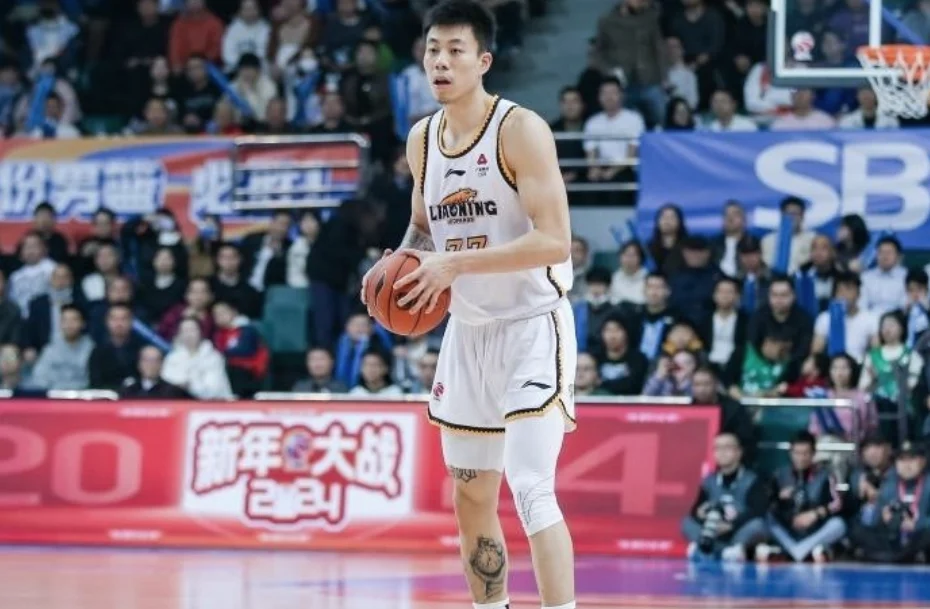 张镇麟陈旧性伤病复发离开国家队返回俱乐部康复